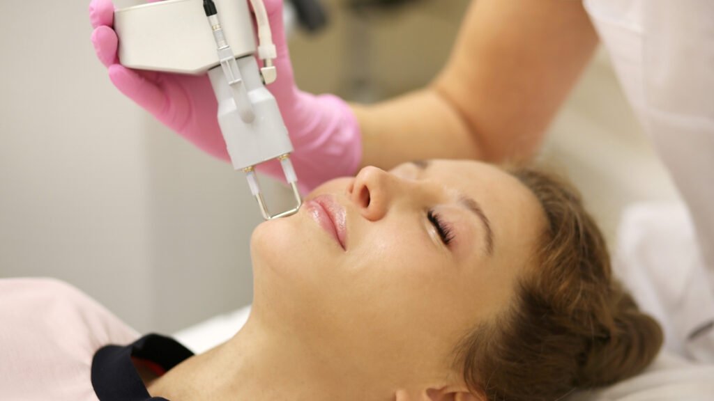 Laser Dermatológico | Dra. Letícia Fachinelli | Dermatologia